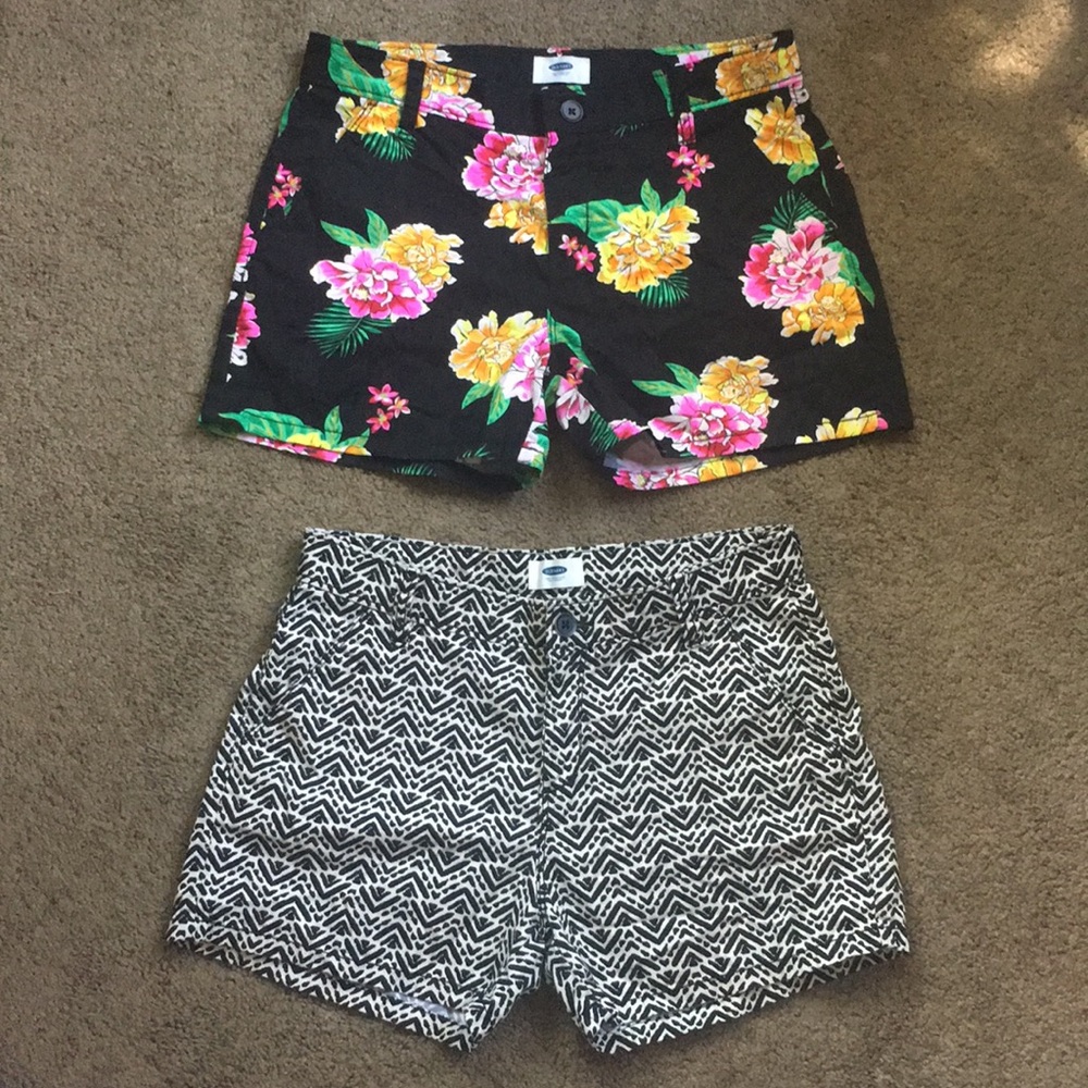 Old Navy Shorts Size 16